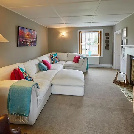 4 Bed In Oc-a29734 Egton